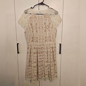 Francesca's Collections Cream Lace Mini Dress